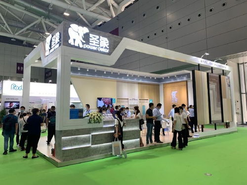 圣象醫(yī)療領域地墻一體化解決方案亮相CHCC2020全國醫(yī)院建設大會